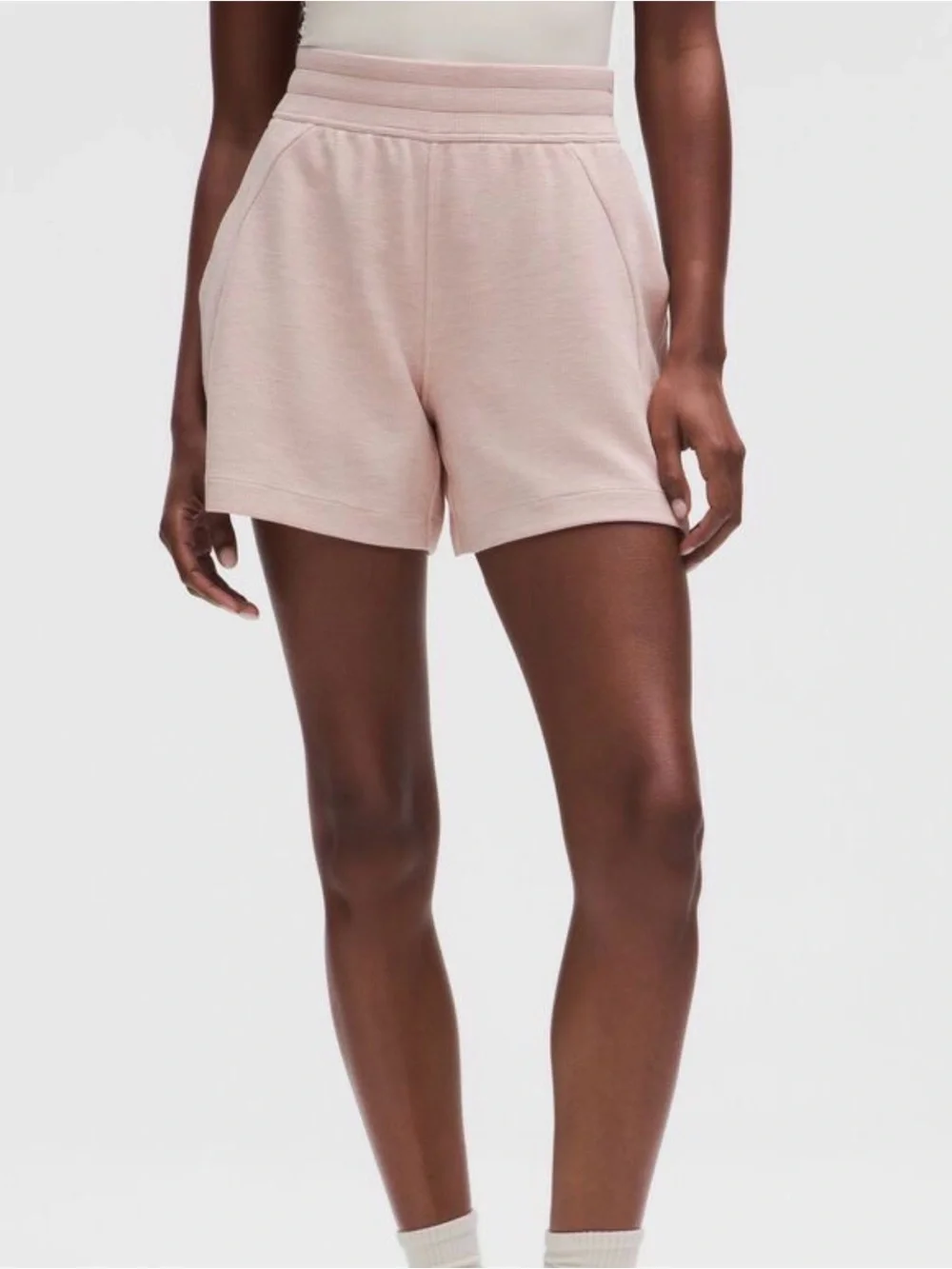lululemon Scuba High-Rise Short 5